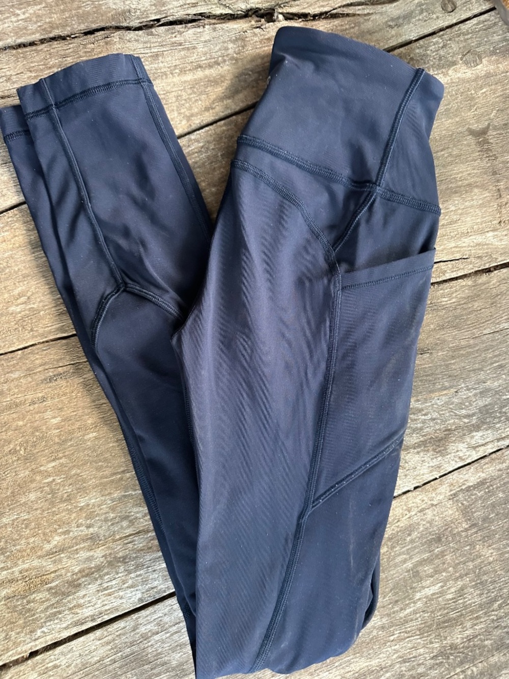 Lululemon Align High Rise Yoga Pant with Pockets 25" in Navy, Size 2